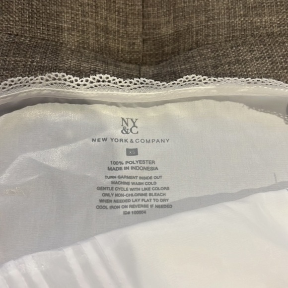NY&Co. Sleep wear - Picture 3 of 3